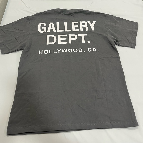 gallery dept. shirt - Picture 2 of 2